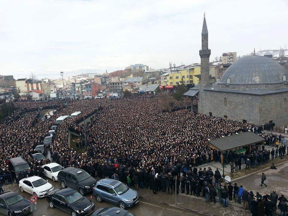 Mehmet Kırkıncı Hocaefendi'nin cenazesi