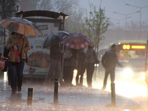 Türkiye'nin kuzeybatısında kuvvetli yağış uyarısı
