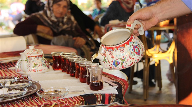 Daha Lezzetli çay demlemek için uzmanından püf noktaları