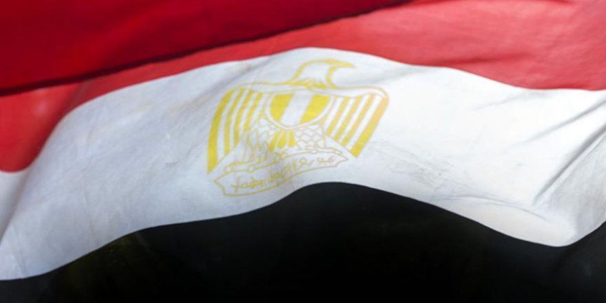 Mısır'dan Katar Büyükelçisine 48 saat süre