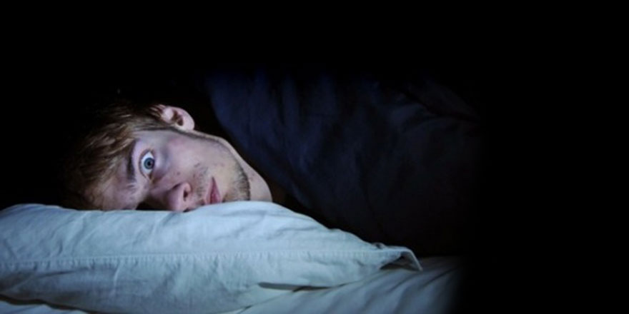 Yüz üstü yatmak günah mıdır? Uyku adabı nasıldır?