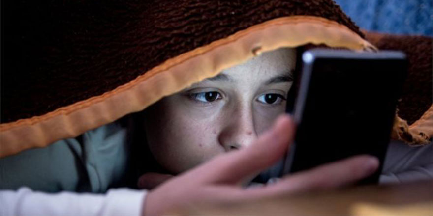 Ailelere internet uyarısı: Fark edemedim dememek için çocuk profilini kullanın