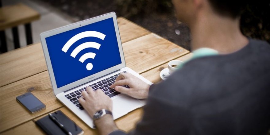 Havalimanlarında ücretsiz 2GB internet