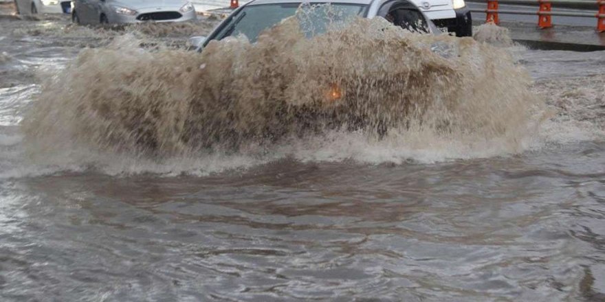 Meteorolojiden sel, su baskını ve yerel dolu yağışı uyarısı