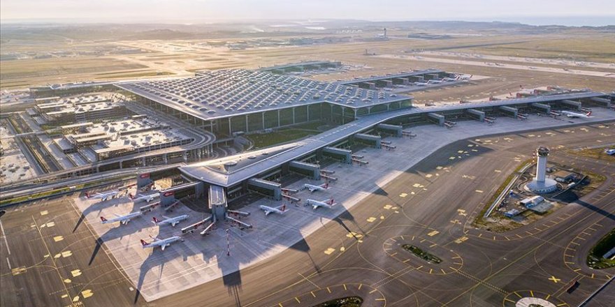 Türkiye havalimanlarında şubatta yaklaşık 5,4 milyon yolcuya hizmet verildi