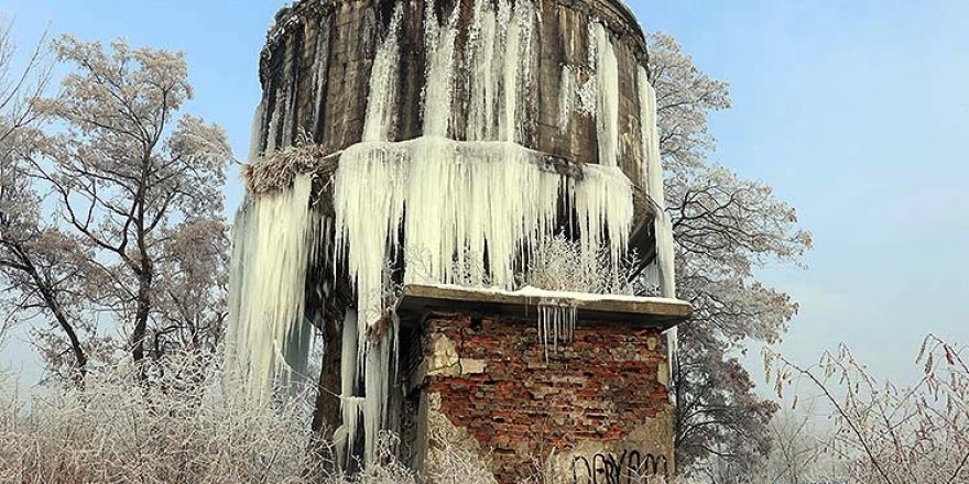 Doğu Anadolu'da dondurucu soğuklar yaşamı etkiliyor