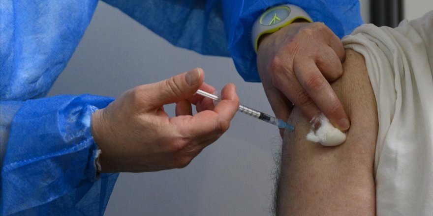 Alerjisi olanlar koronavirüs aşısı yaptırmalı mı?
