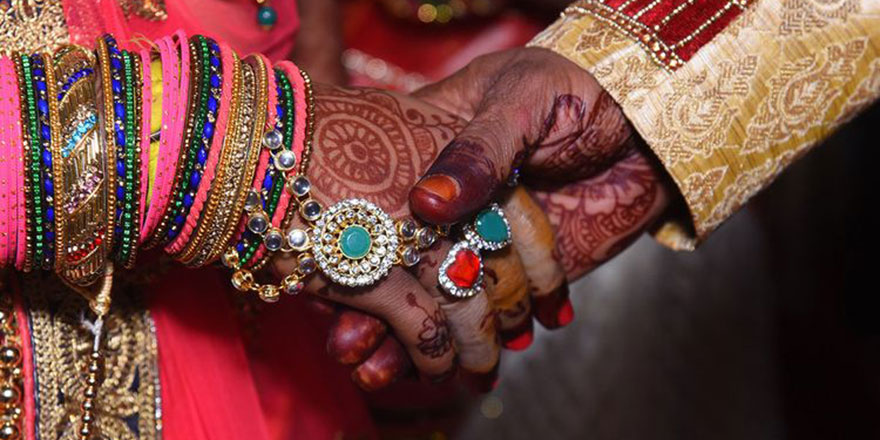 Hindistan'da Müslümanlara 'lüks düğünlere son verin' çağrısı