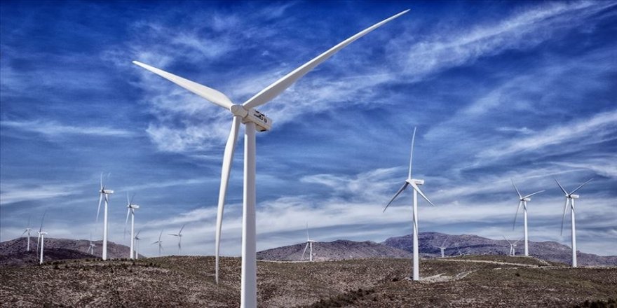 Rüzgar enerjisi santralleri dün ilk kez Türkiye’nin elektrik üretiminde birinci sırada yer aldı