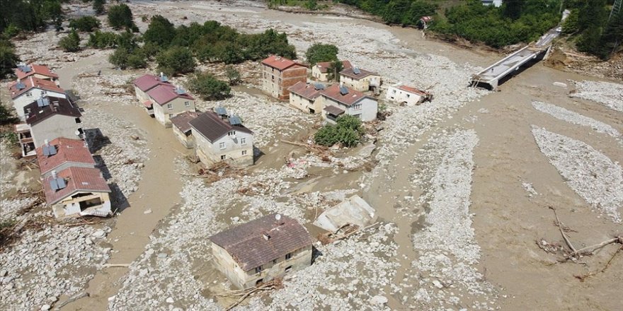 Sel felaketi nedeniyle 40 evin yıkıldığı Babaçay köyünün sakinleri yaşadıklarını anlattı - Vimarsana News