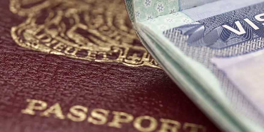İngiltere'de uyuşturucu kullananların pasaportlarına el konulacak