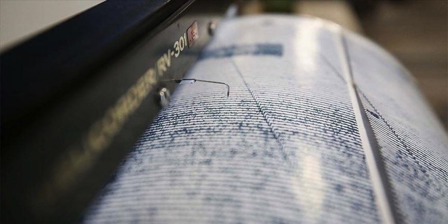 Van'da 3.7 ve 2.5 büyüklüğünde deprem