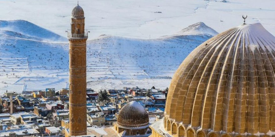 Mardin'de beyaz rahmet manzaraları