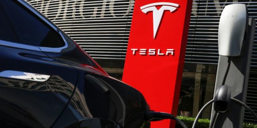 Tesla, Türkiye’ye geliyor: 10 ayrı noktada şarj istasyonu kuracak