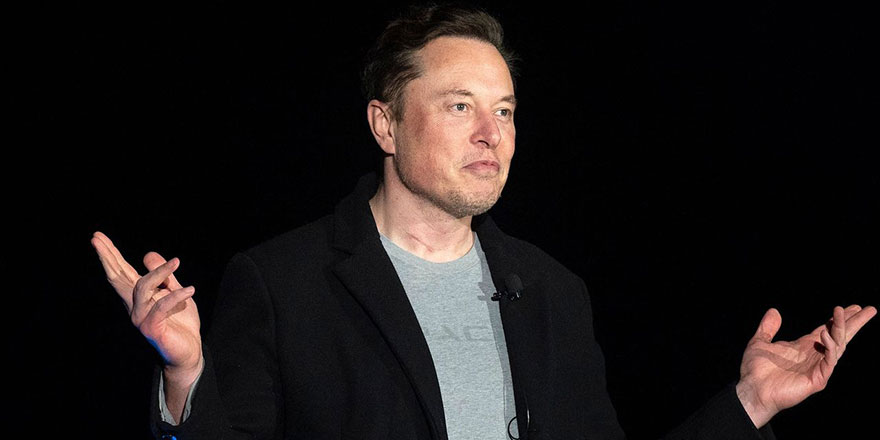 Eski futbolcudan Elon Musk'a: Dahisin ama Dünyanın yaratıcısını keşfettin mi?