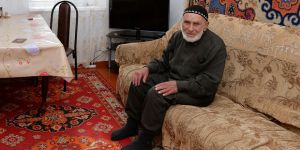 121 yaşındaki Rusyalı Müslümanın Kur'an'a yeniden kavuşma sevinci