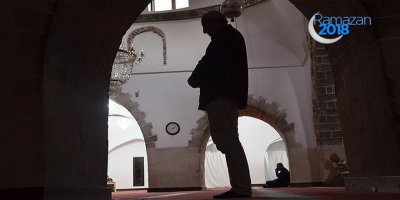 İstanbul'da 247 cami itikafa tahsis edildi