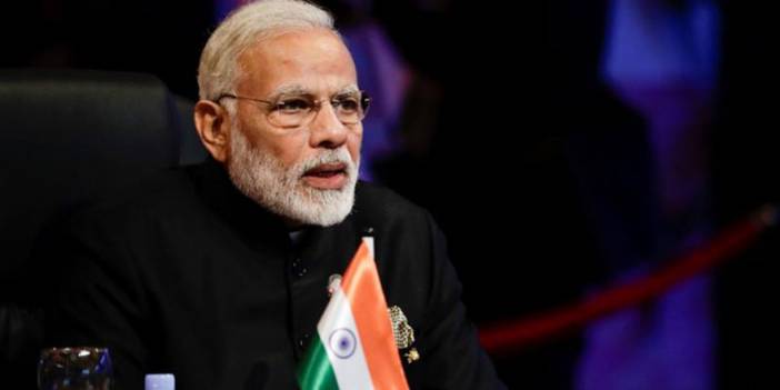 BAE'den Keşmir'i işgal eden Hindistan Başbakanı Modi'ye üst düzey devlet nişanı