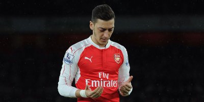 Mesut Özil'in Müslüman Uygur tepkisi Çin'i salladı