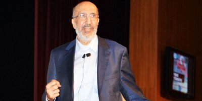 Dilipak: Atatürk, Kur’an'dan ayet çıkartıp yerine Nutuk’tan parçalar ekleyecekti