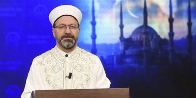 Zina ve eşcinselliği lanetleyen Diyanet İşleri Başkanı Ali Erbaş'a büyük destek