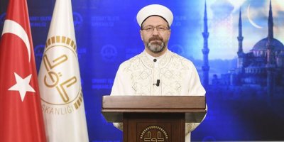 Erbaş açıkladı: Cuma namazı Ayasofya'nın dışında kılınacak!
