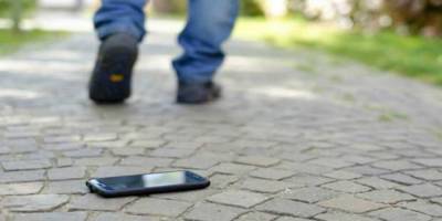 Litvanya: Çin malı telefon almayın, alanlar da bir an önce kurtulsun!