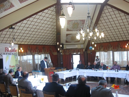 akademi3.jpg akademi3.jpg