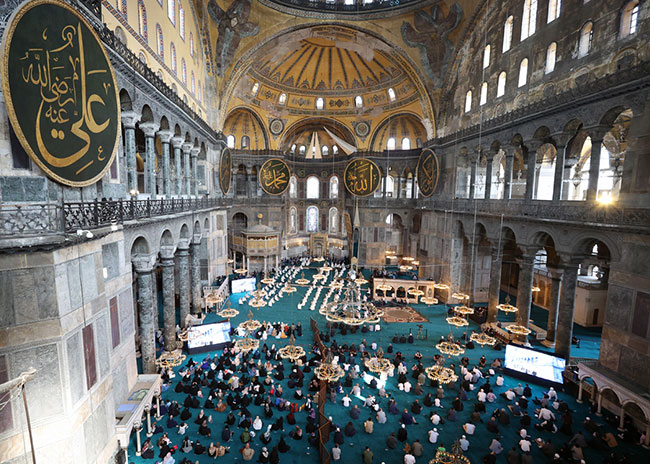 ayasofya-002.jpg