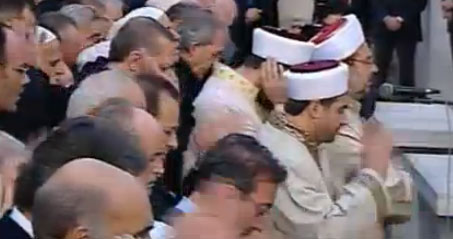 cenaze7.jpg cenaze7.jpg