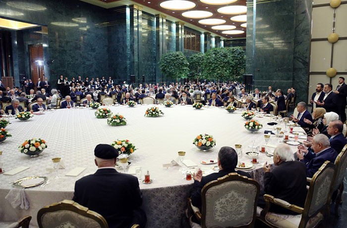 cumhurbaskani_iftar_1.jpg cumhurbaskani_iftar_1.jpg