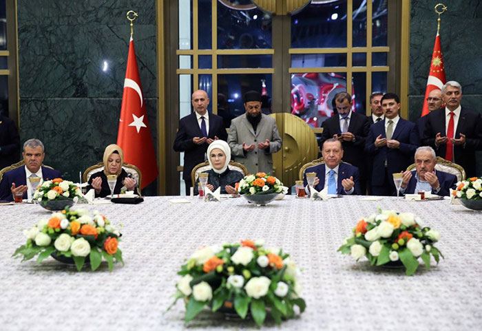 cumhurbaskani_iftar_2.jpg cumhurbaskani_iftar_2.jpg