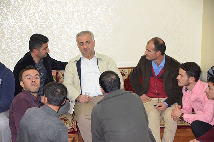 dkm3-001.jpg dkm3-001.jpg