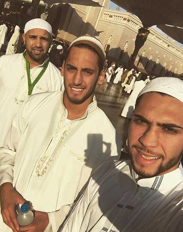 hakancalhanoglu_kabe2.jpg hakancalhanoglu_kabe2.jpg