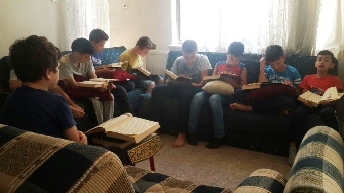 kuran-risale-i-nur-egitimi-001.jpg kuran-risale-i-nur-egitimi-001.jpg