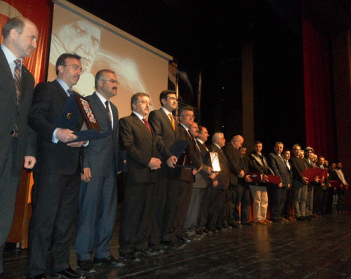 odul_bursa_haberici.jpg odul_bursa_haberici.jpg