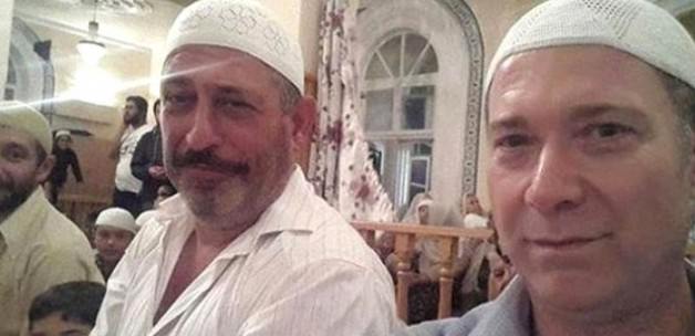 ozd9c_1445424405_669.jpg Cem yılmaz İftarlık Gazoz Filminde Konuk Oyuncu (Sümer ezgü ile birlikte)