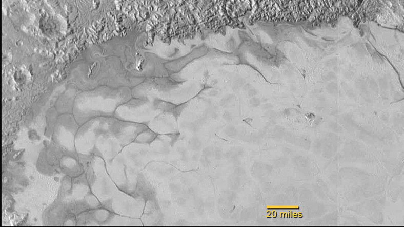 pluton_00424231_sputnik_main_0.jpg pluton_00424231_sputnik_main_0.jpg